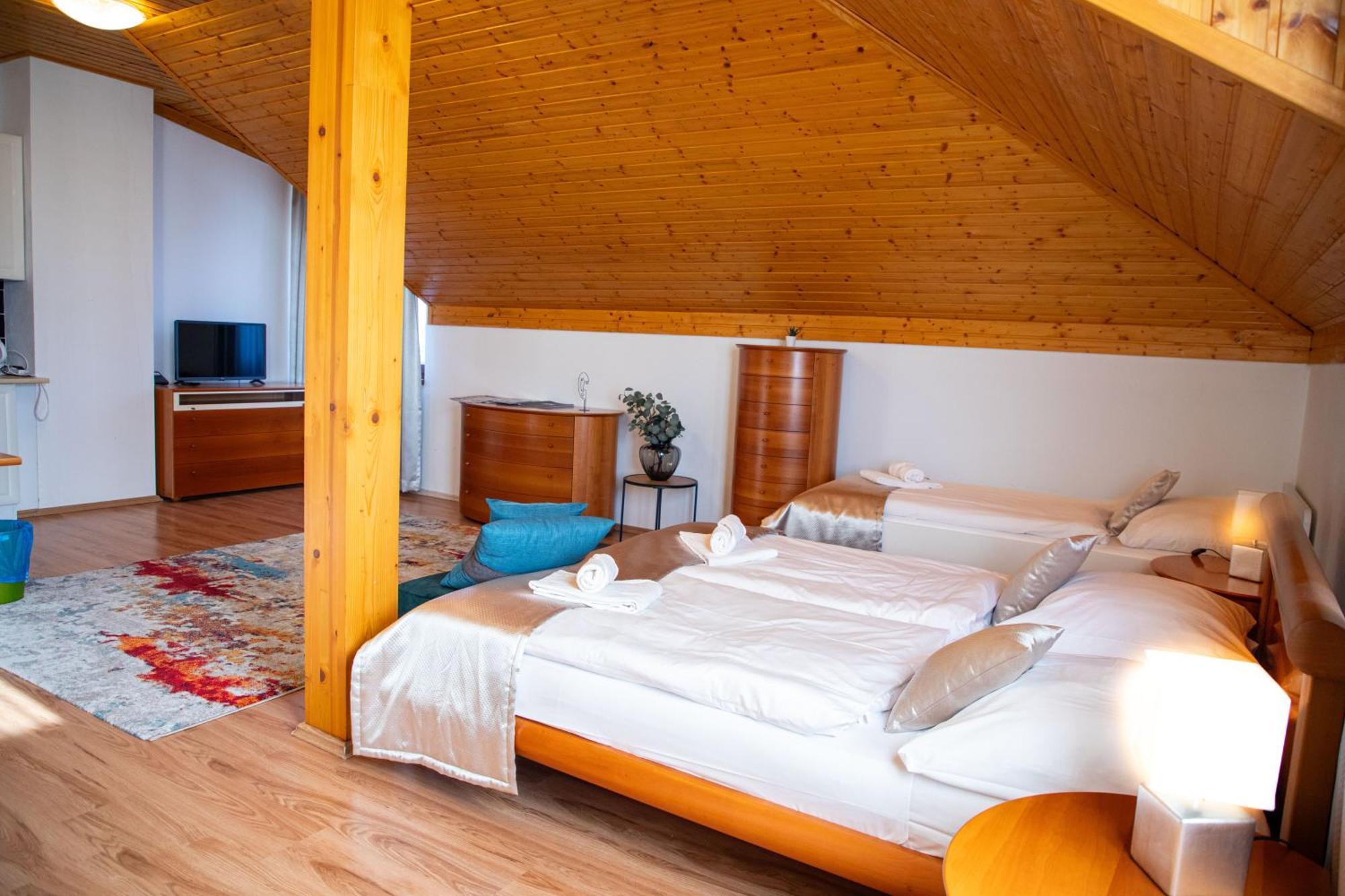 Hotel Rozálka Bazin Kültér fotó