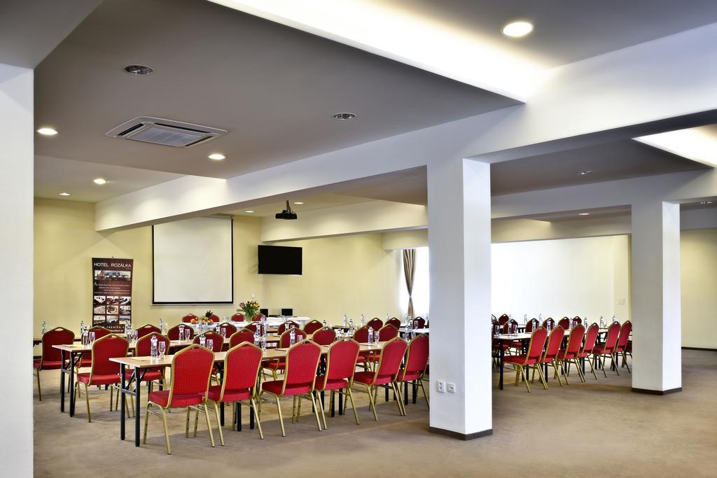 Hotel Rozálka Bazin Kültér fotó