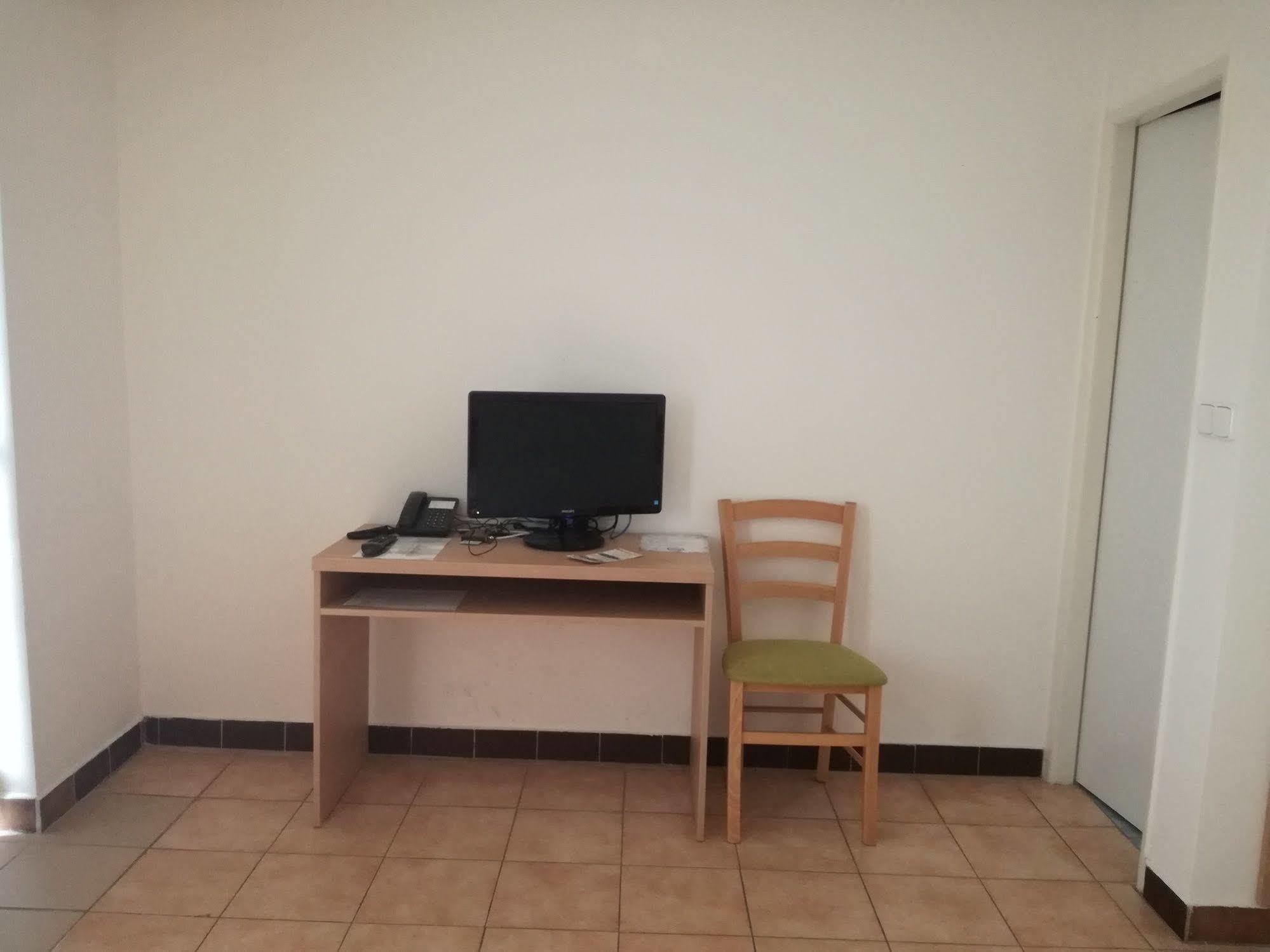 Hotel Rozálka Bazin Kültér fotó