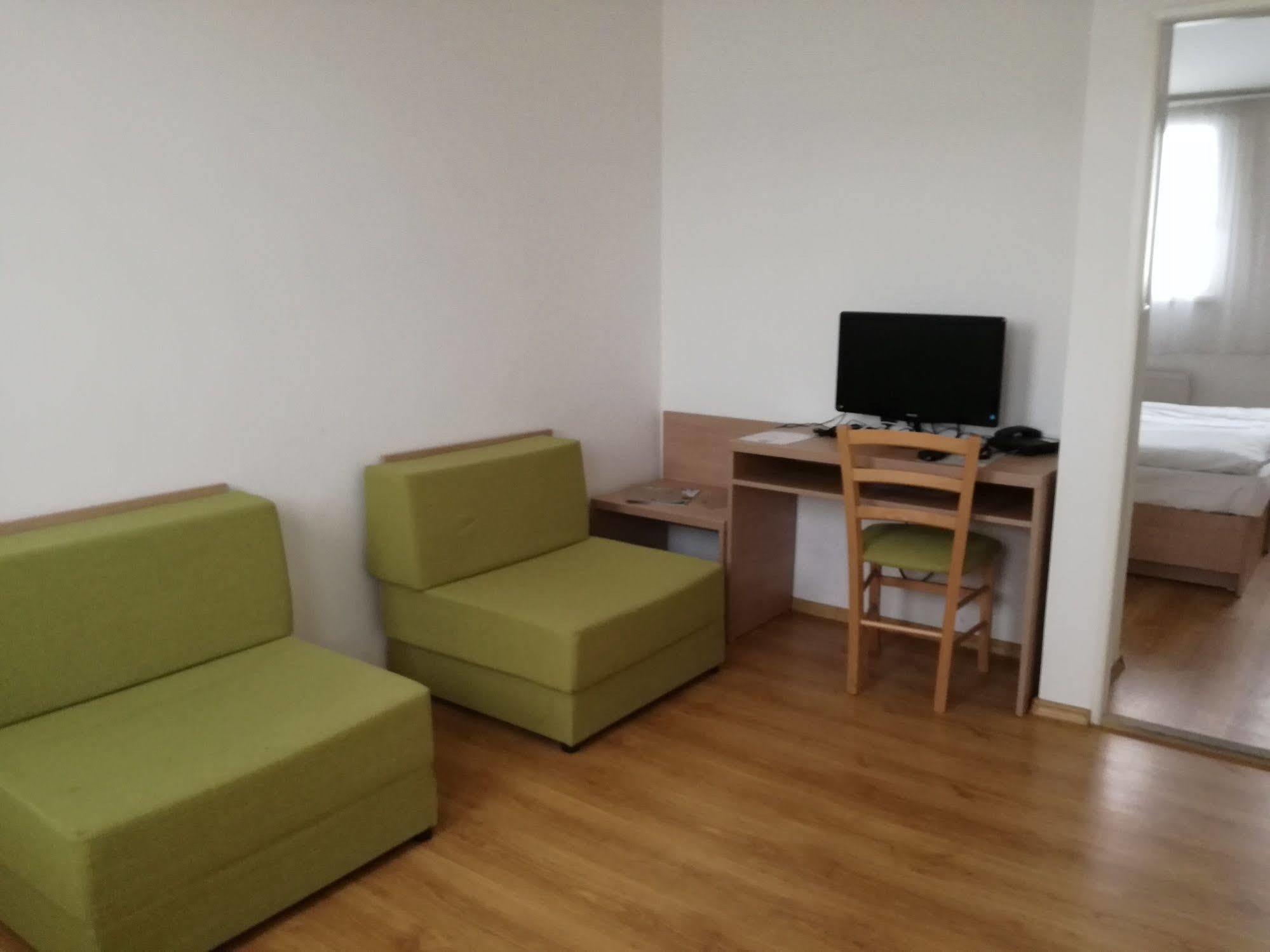 Hotel Rozálka Bazin Kültér fotó